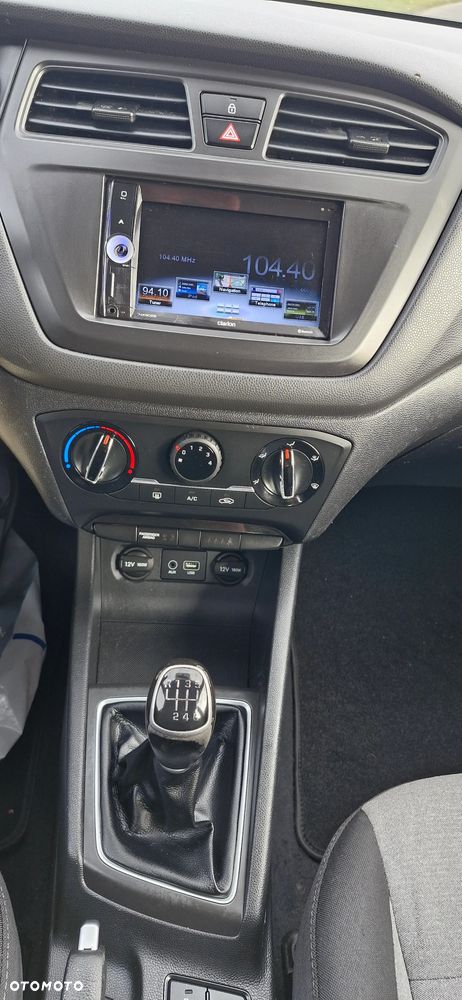 Hyundai i20 1.1 CRDi BlueDrive Comfort - 14