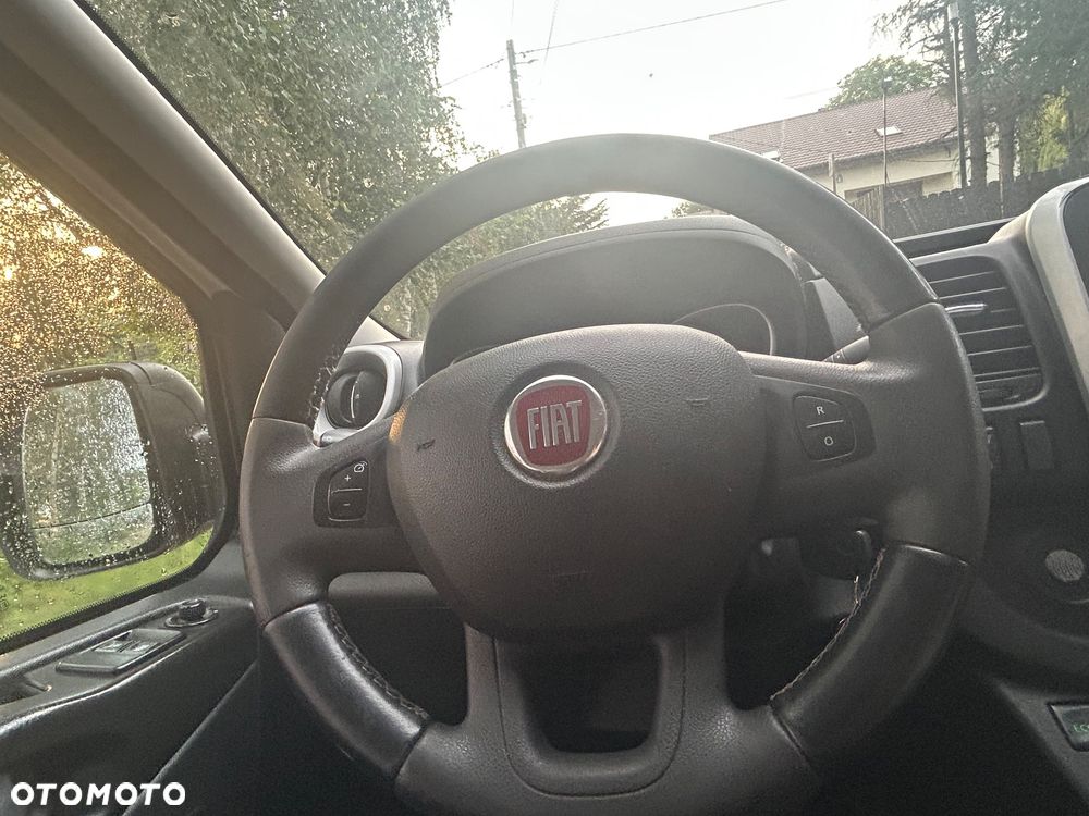 Renault Trafic - 19