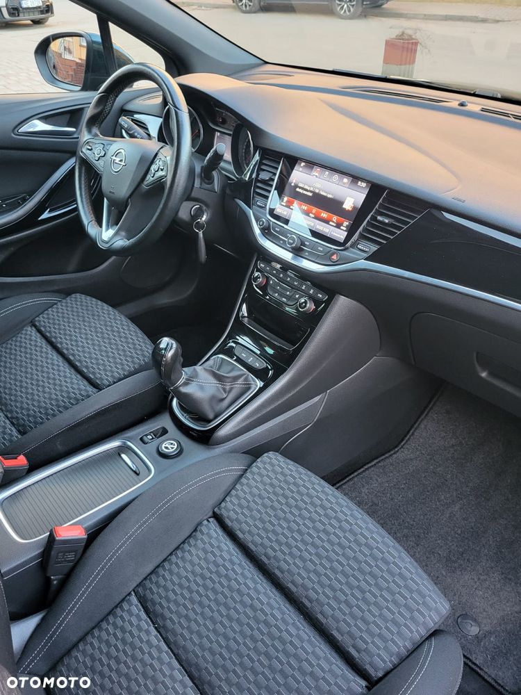 Opel Astra 1.6 D (CDTI) Dynamic - 34