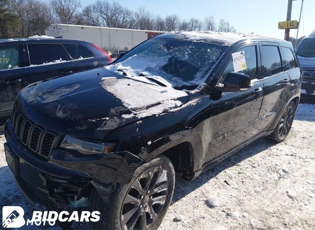 Jeep Grand Cherokee 3.6 V6 Overland - 11
