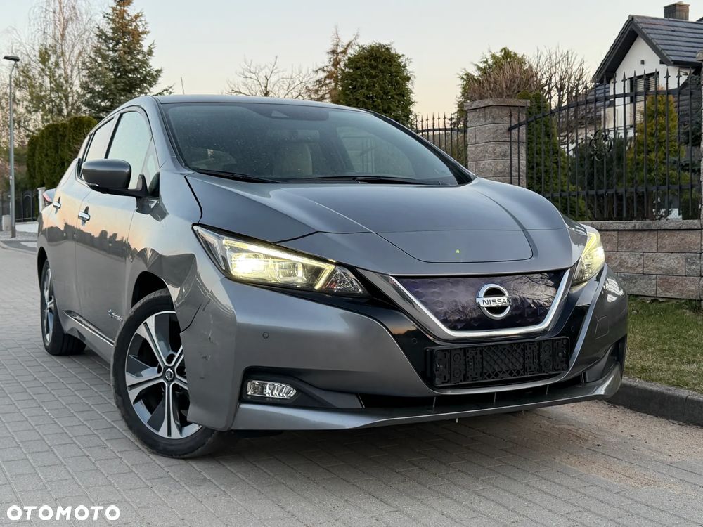 Nissan Leaf 40 kWh Tekna - 6