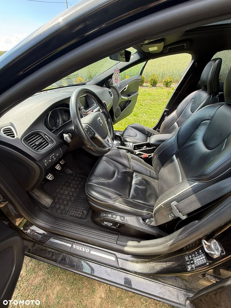 Volvo V40 D2 Drive-E R-Design Kinetic - 8