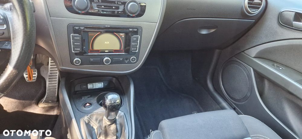 Seat Leon 2.0 T FSI Cupra R - 22