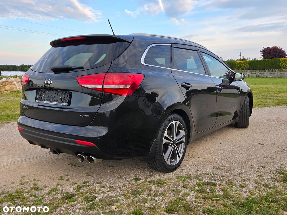 Kia Ceed 1.6 CRDi DCT GT Line - 22