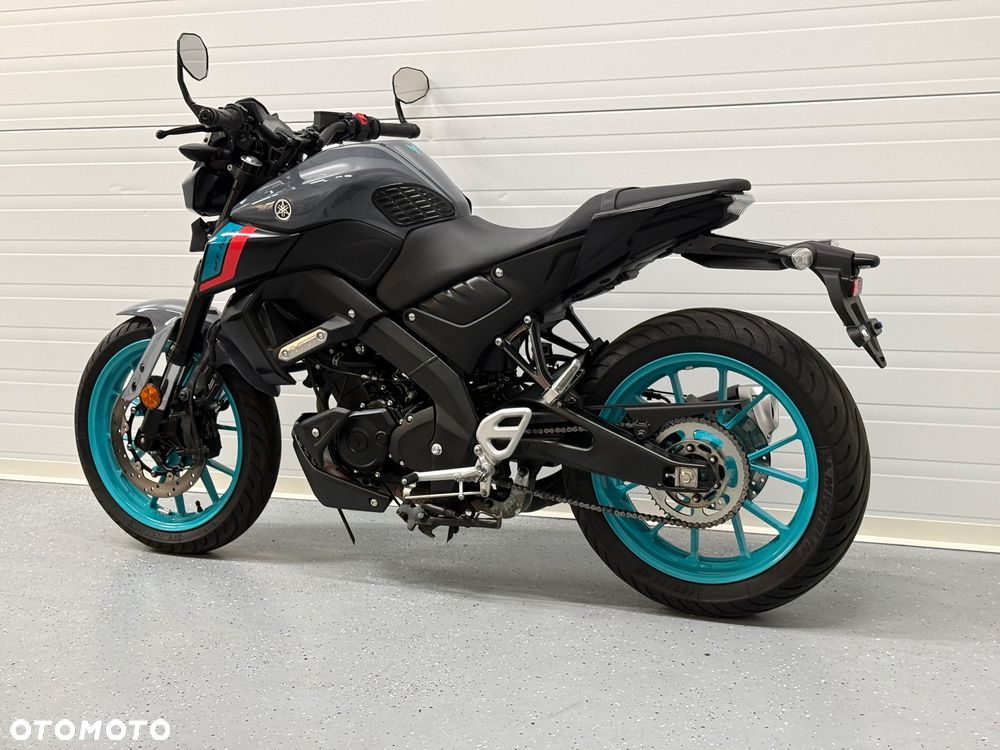 Yamaha MT - 7