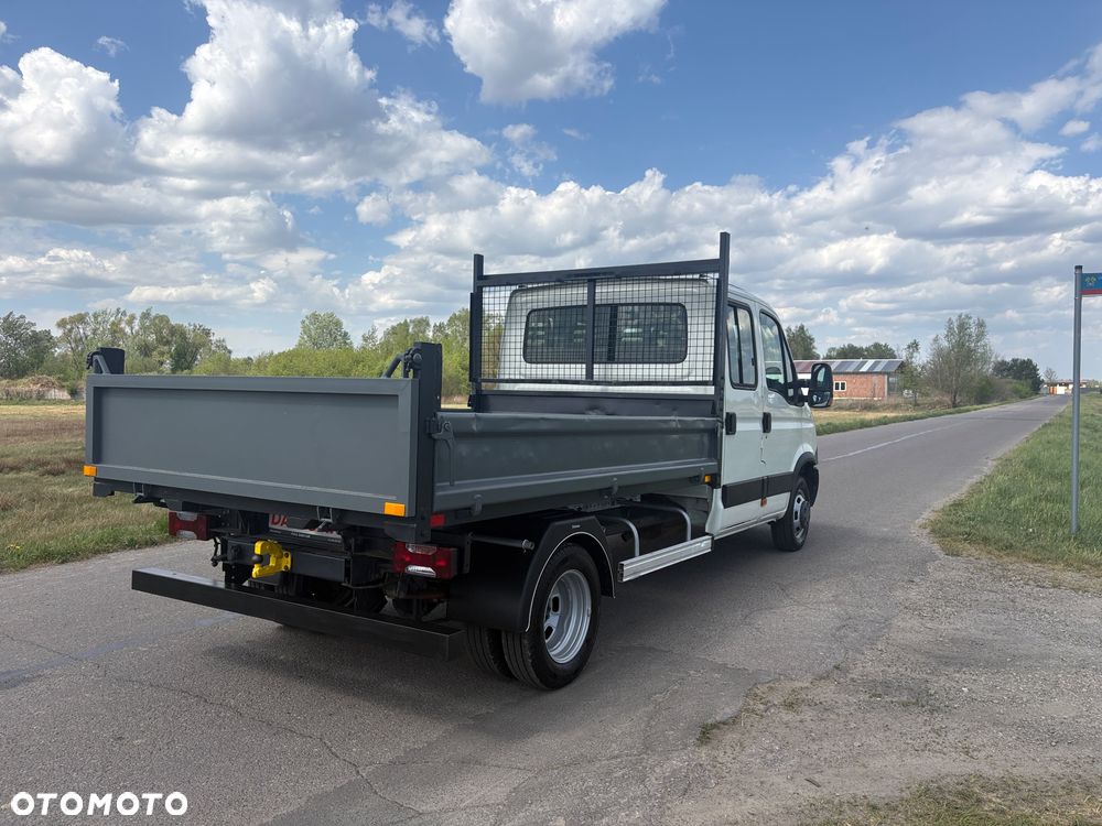 Iveco DAILY - 7