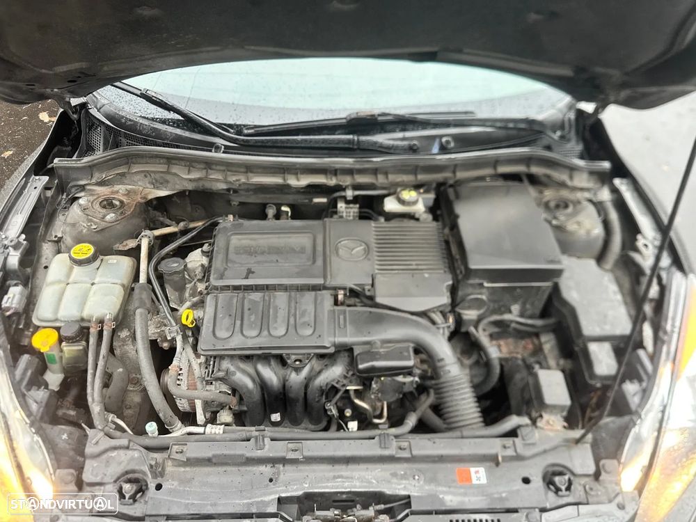 Mazda 3 MZR 1.6 Exclusive Cin./Beje - 2