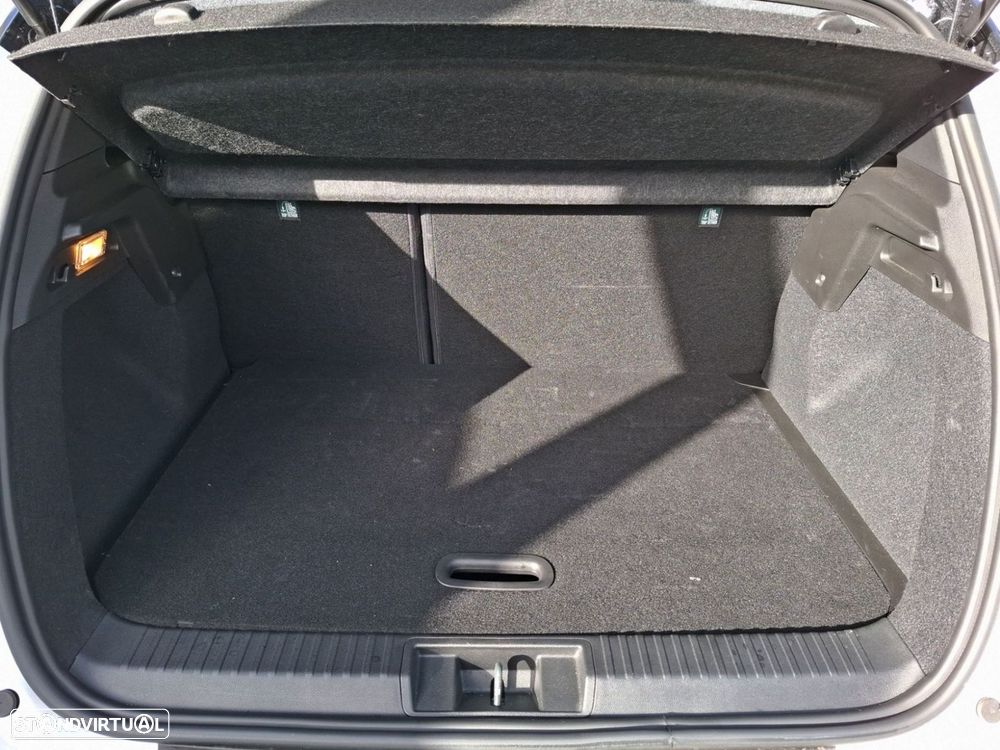 Renault Captur - 23