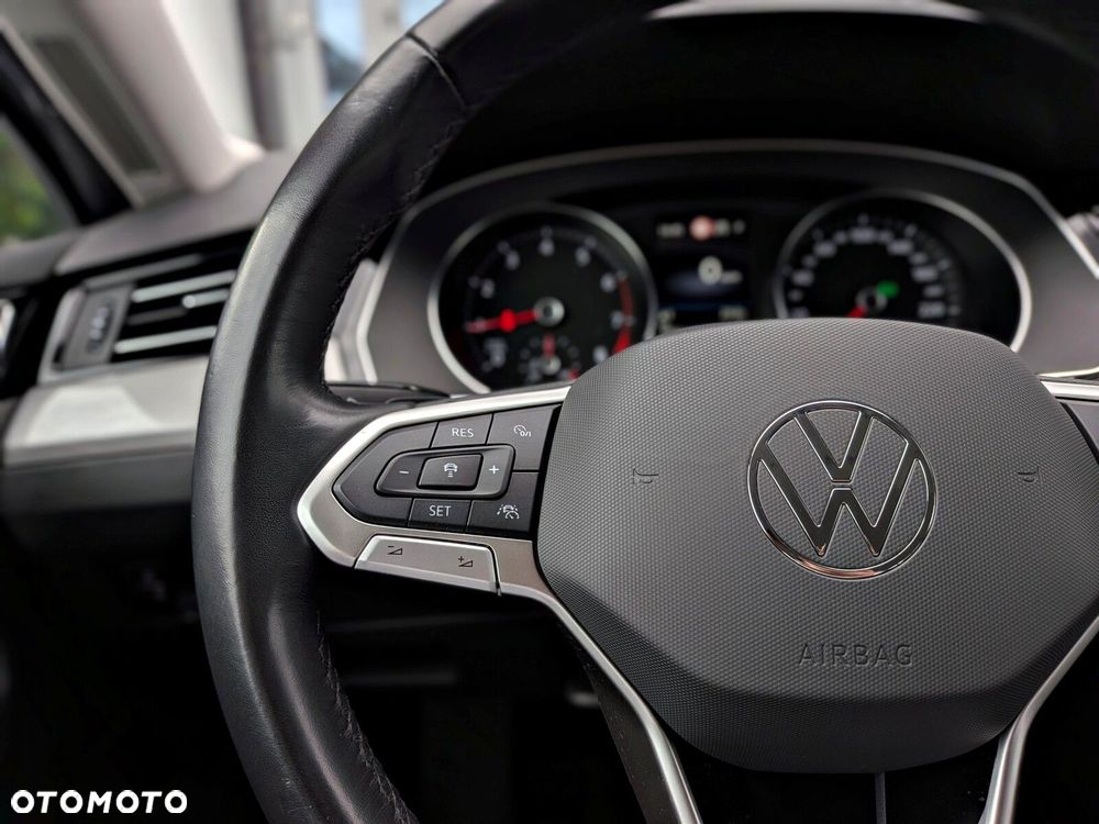 Volkswagen Passat 1.5 TSI EVO Business DSG - 22