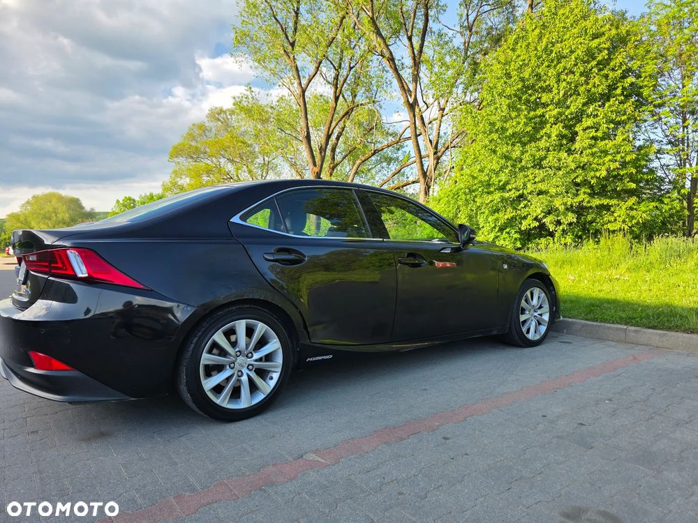 Lexus IS - 8