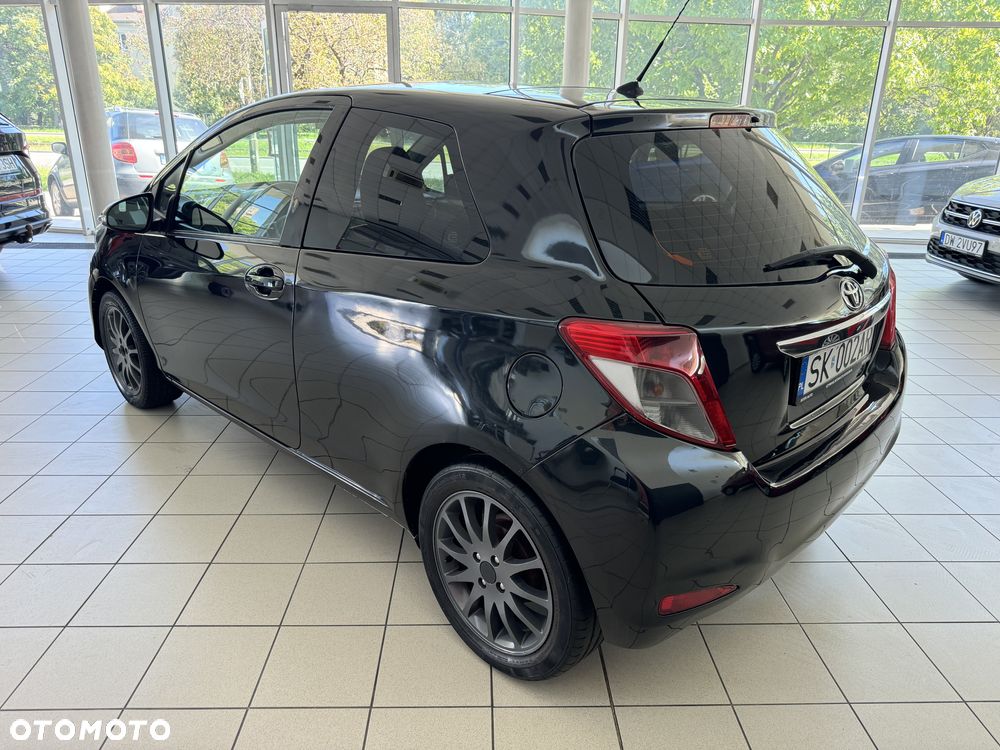 Toyota Yaris 1.33 Prestige - 9