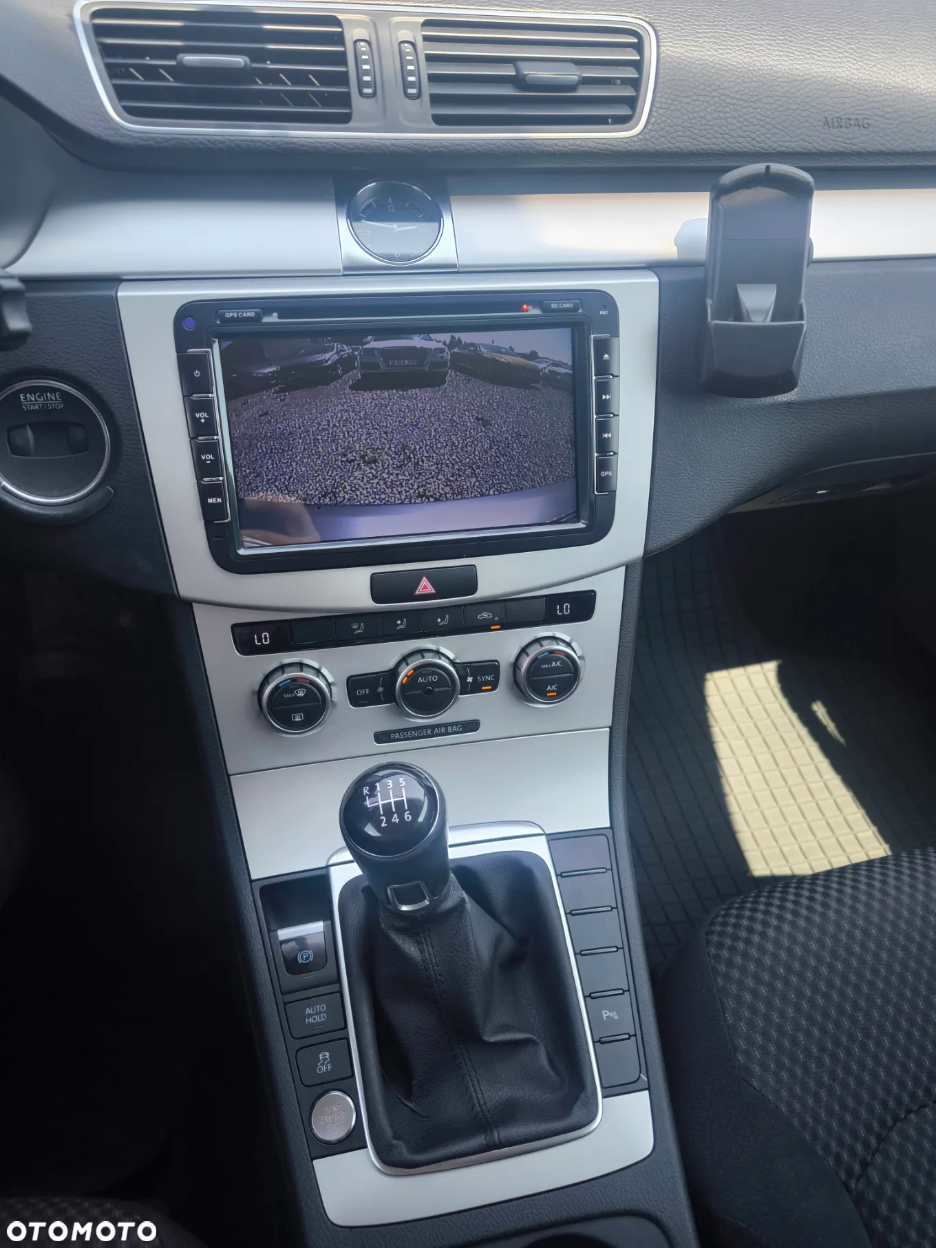 Volkswagen Passat - 16