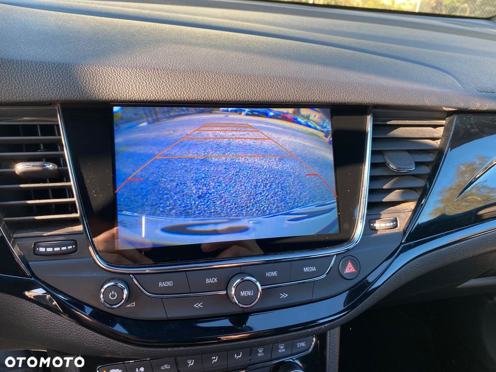 Opel Astra 1.4 Turbo Innovation - 24