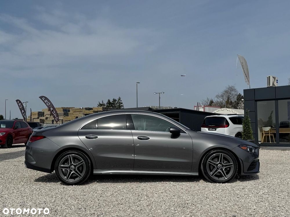 Mercedes-Benz CLA 250 4Matic 7G-DCT AMG Line - 3