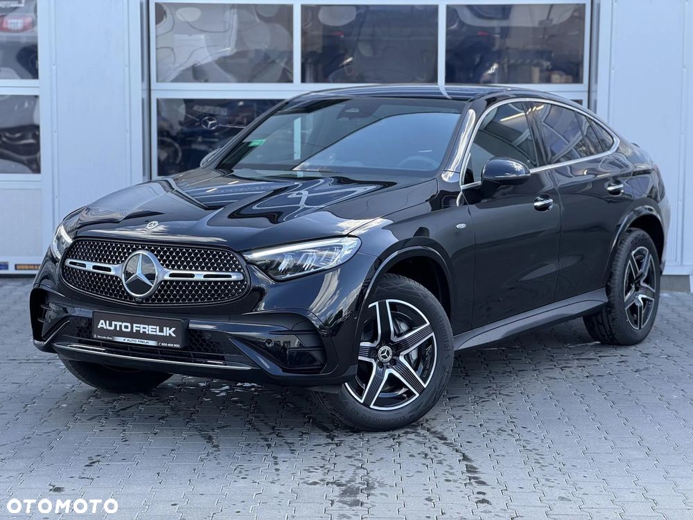 Mercedes-Benz GLC Coupe 300 de PHEV 4-Matic AMG Line - 2