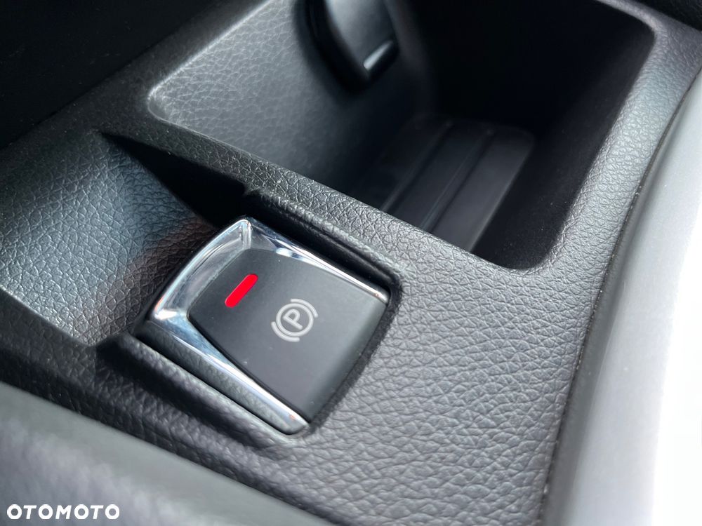 Nissan Qashqai 1.2 DIG-T N-Connecta - 19
