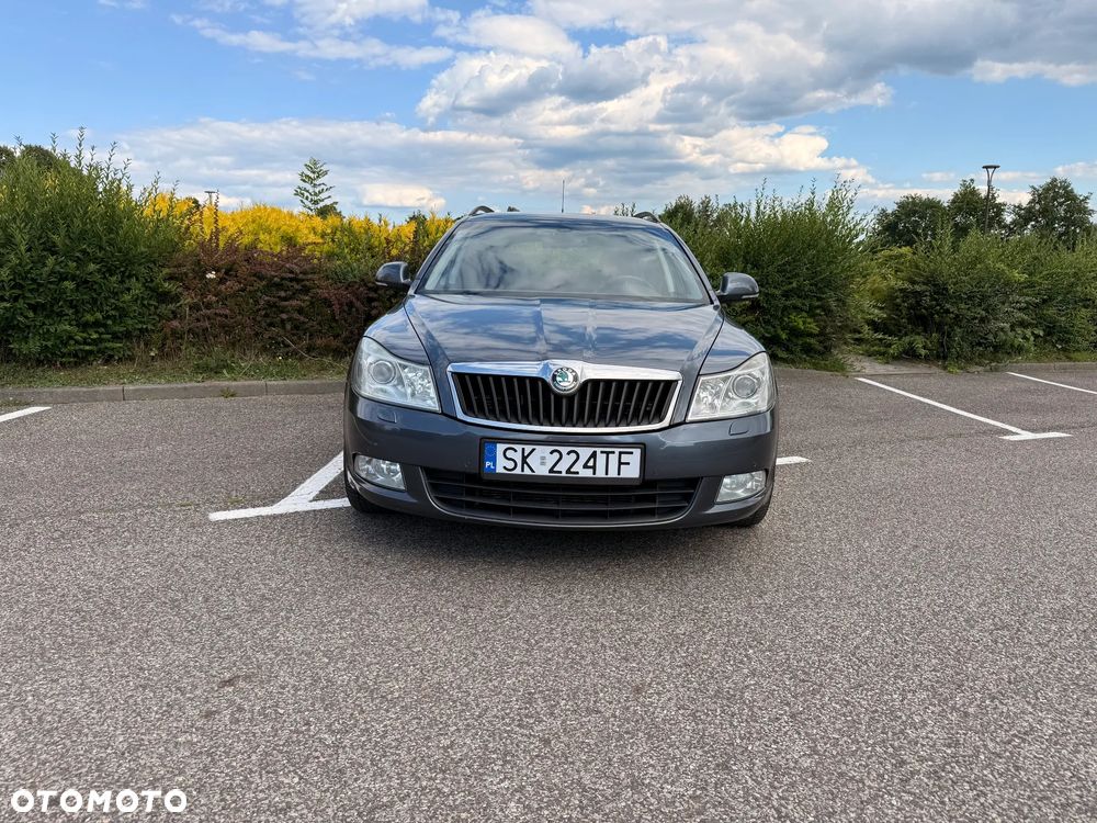 Skoda Octavia 2.0 TDI DPF DSG Ambiente - 3