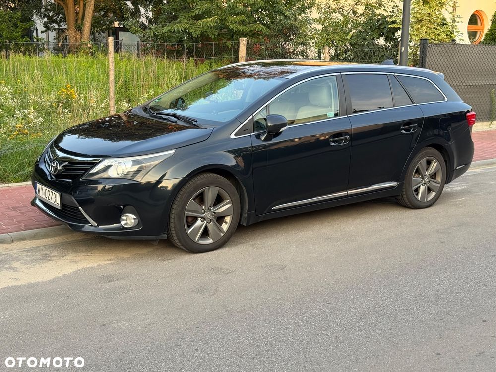Toyota Avensis 1.8 Prestige MS - 2