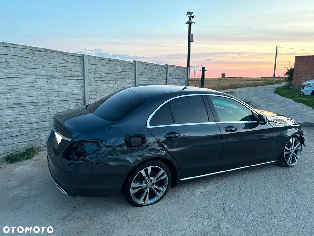 Mercedes-Benz Klasa C 220 (BlueTEC) d 7G-TRONIC Exclusive - 37