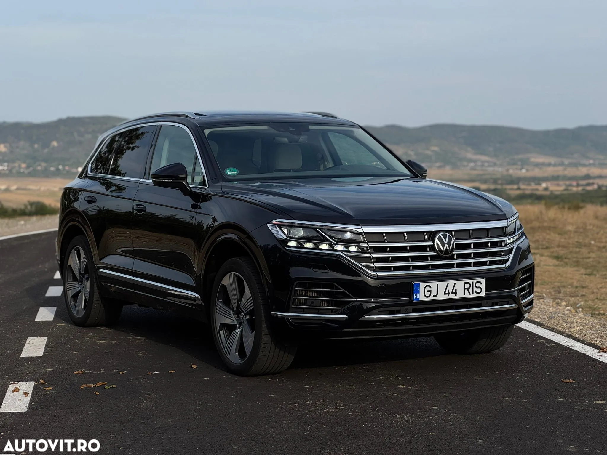 Volkswagen Touareg 3.0 V6 e-Hybrid 4Motion Aut. Elegance - 19