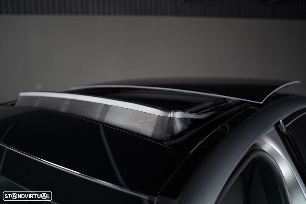 Mercedes-Benz C 300 e 9G-TRONIC - 15