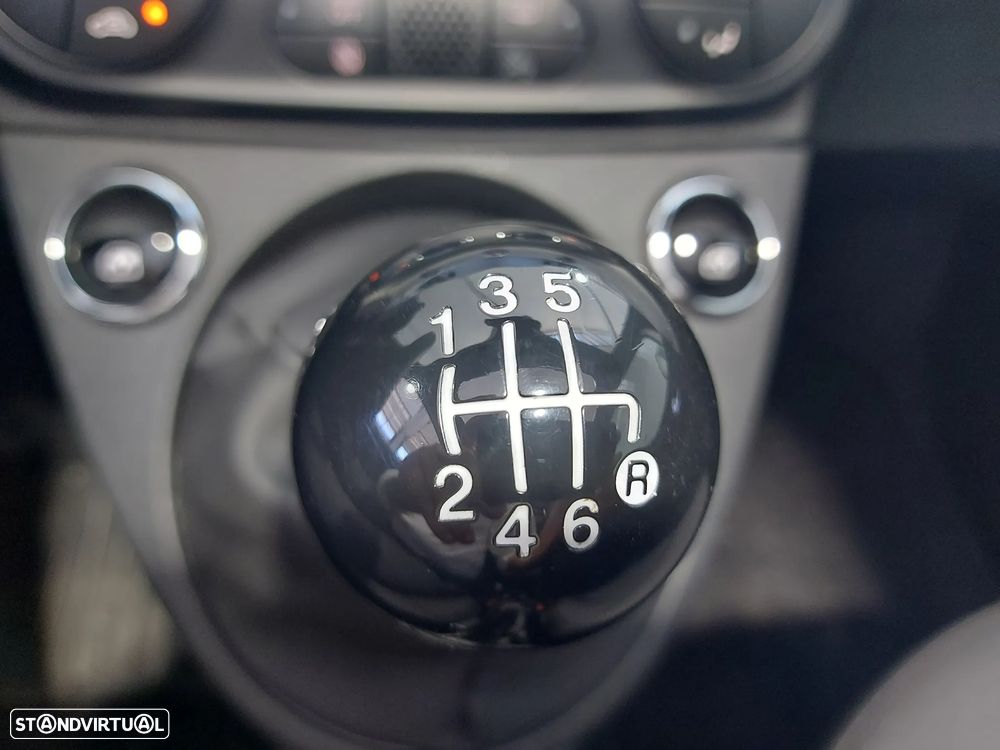Fiat 500C 1.0 Hybrid - 23