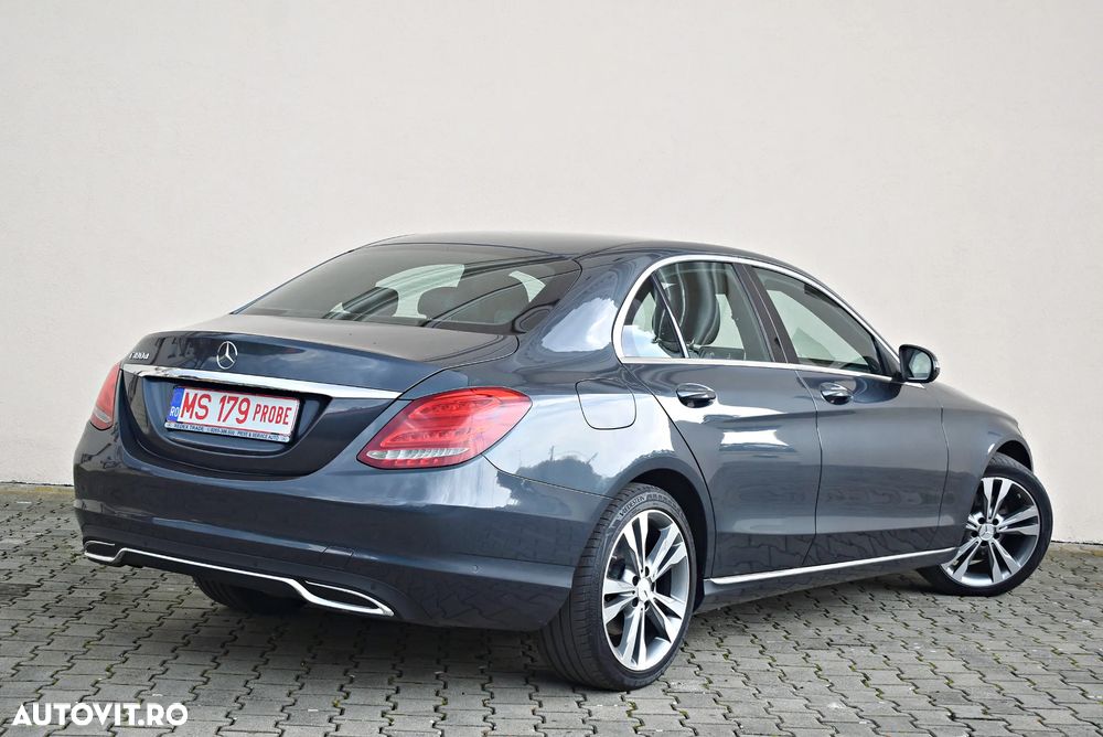 Mercedes-Benz C-Class 2016 photo 5