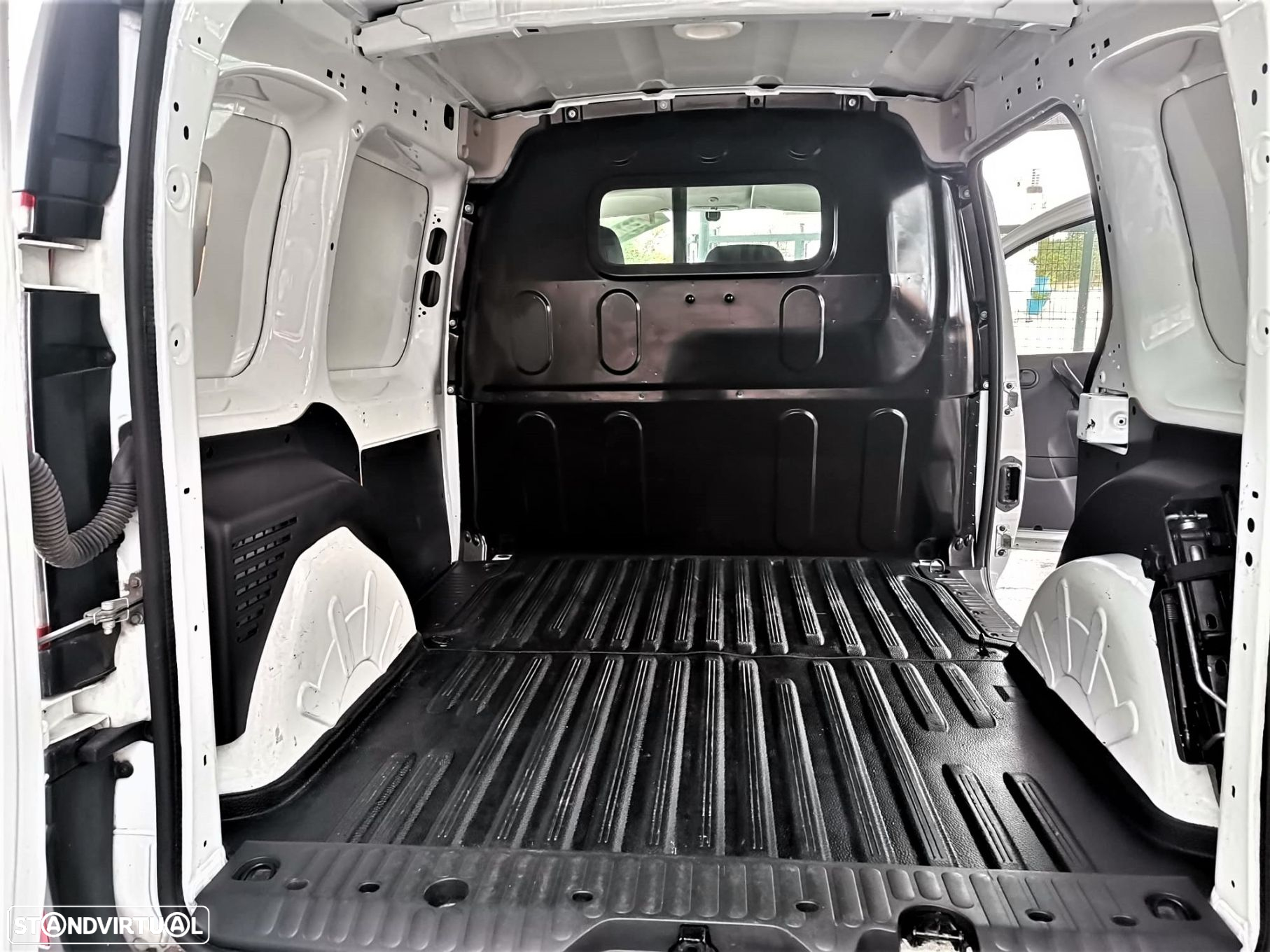 Renault Kangoo 1.5 dCi Business 3L S/S - 22