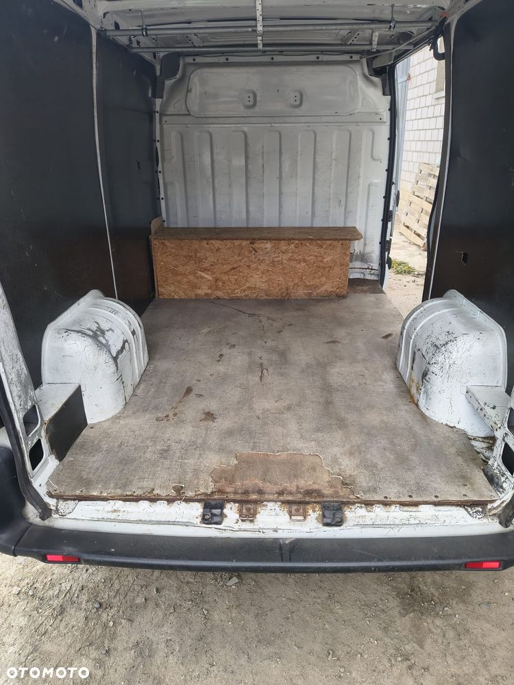 Renault Master - 25
