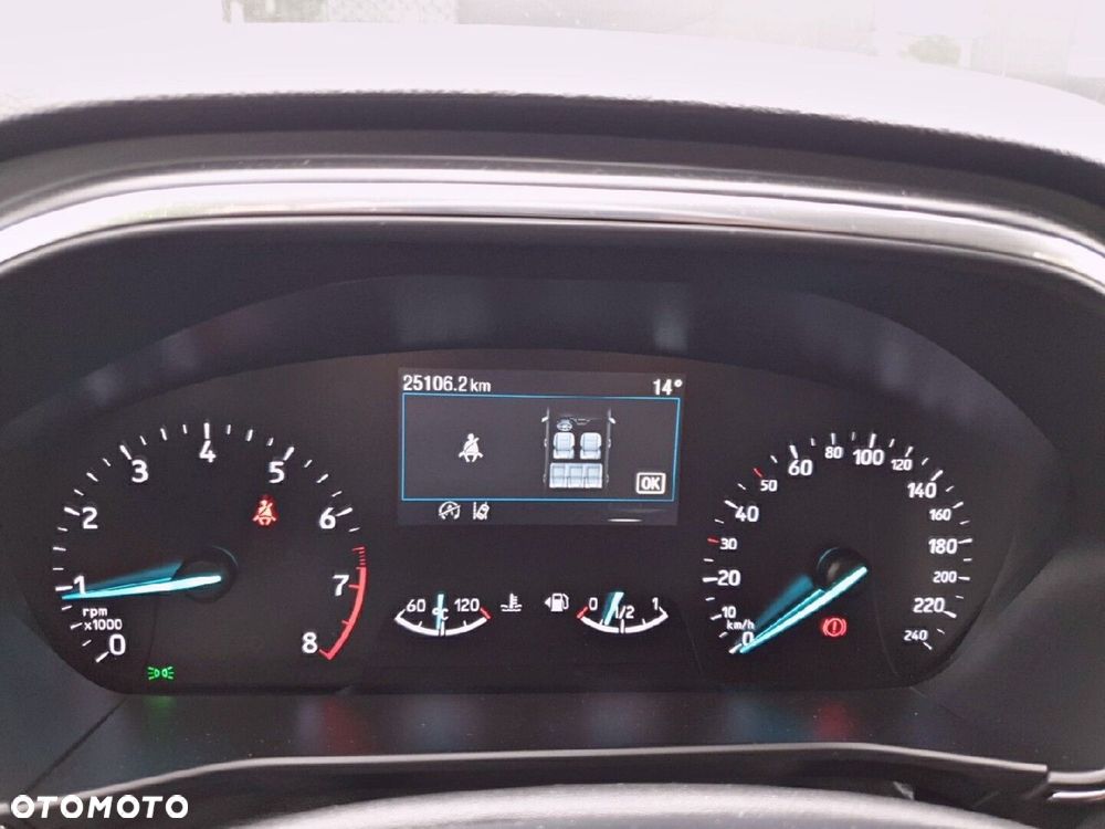 Ford Focus 1.0 EcoBoost mHEV Titanium - 14