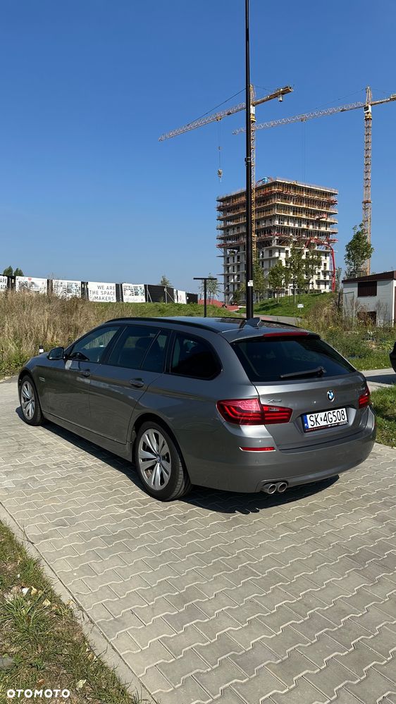 BMW Seria 5 530d xDrive - 8