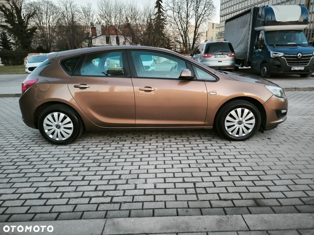 Opel Astra - 25