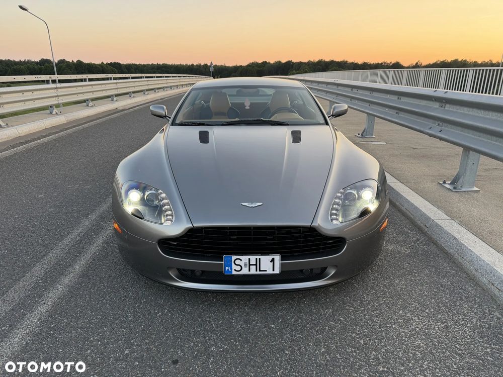 Aston Martin V8 Vantage 4,7 SportShift - 8