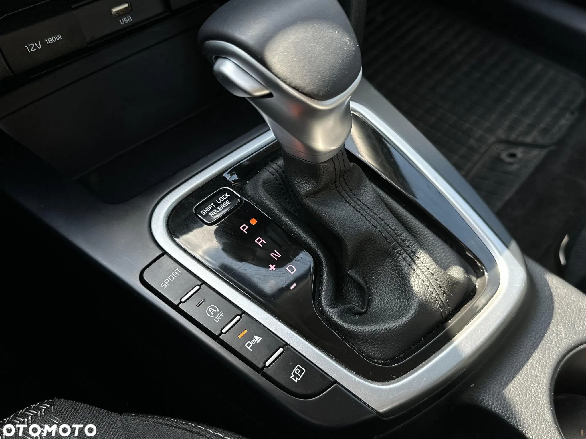 Kia Ceed 1.5 T-GDI M DCT - 17