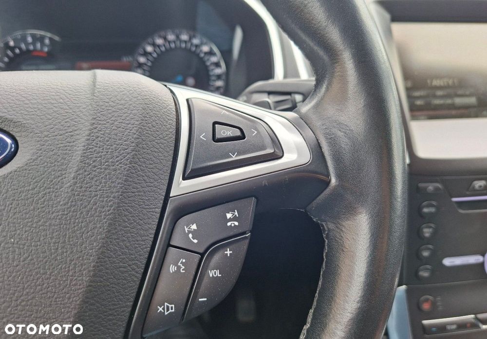 Ford S-Max - 31