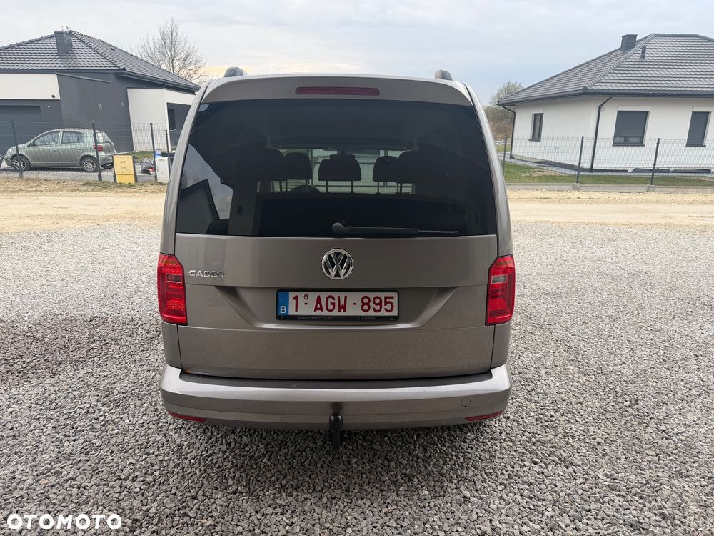 Volkswagen Caddy Comfortline DSG - 16