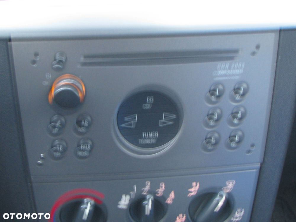 Opel Meriva 1.6 16V Cosmo - 17