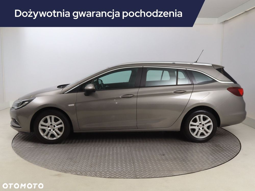 Opel Astra - 4