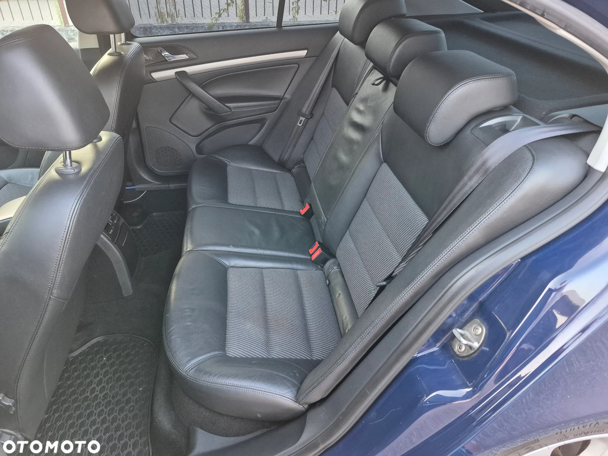 Skoda Octavia 1.8 TSI Ambiente DSG - 6