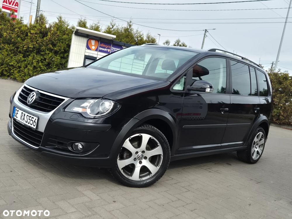 Volkswagen Touran 1.4 TSI Cross - 3