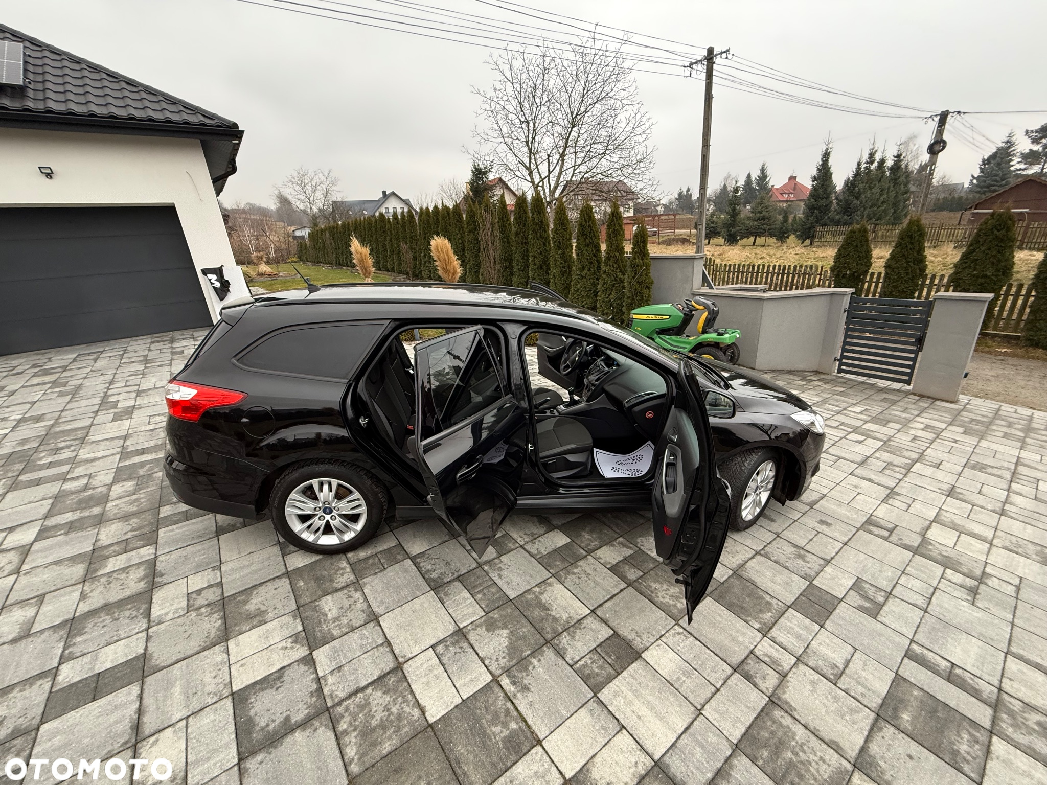 Ford Focus 1.6 Trend - 29
