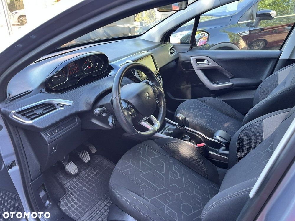 Peugeot 2008 - 19