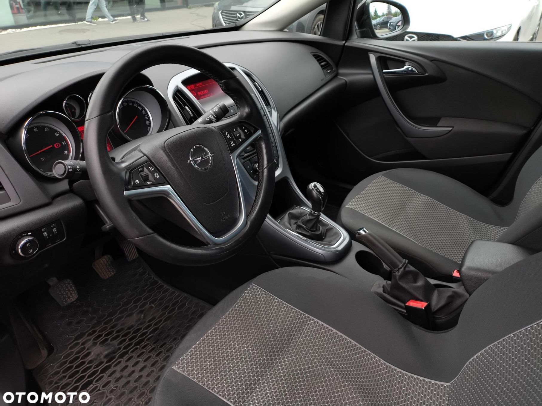 Opel Astra IV 1.6 EU6 - 9