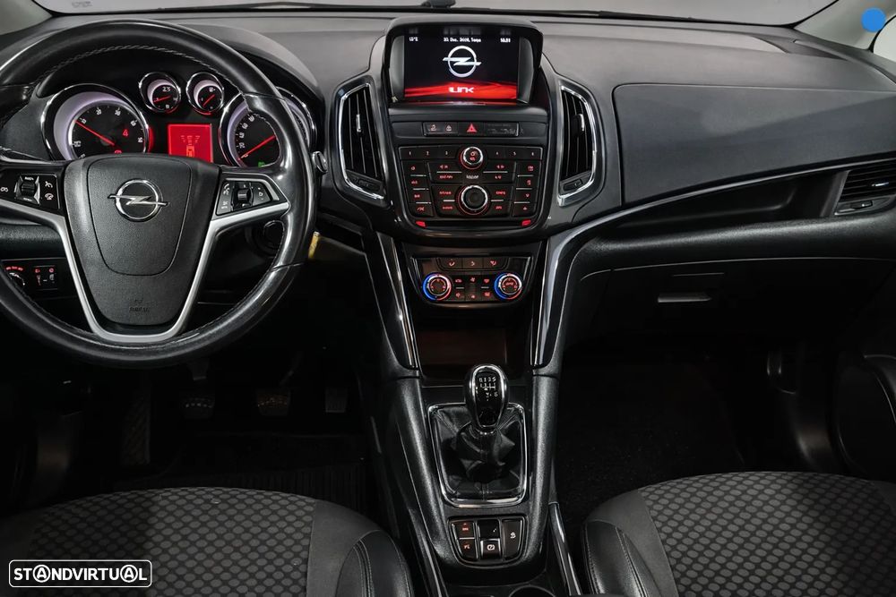 Opel Zafira 1.6 CDTi Executive - 13