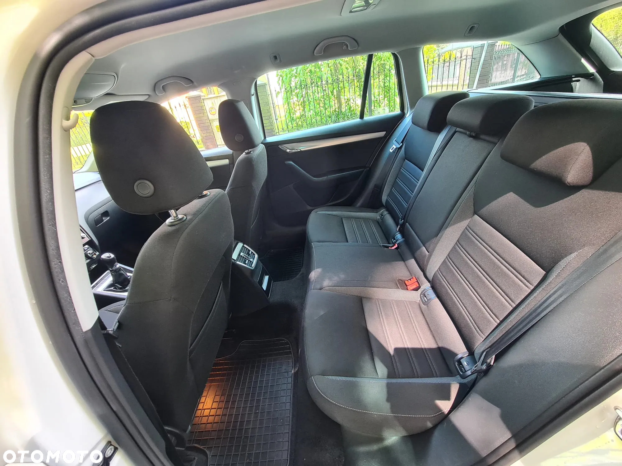 Skoda Octavia 1.6 TDI Ambition - 37