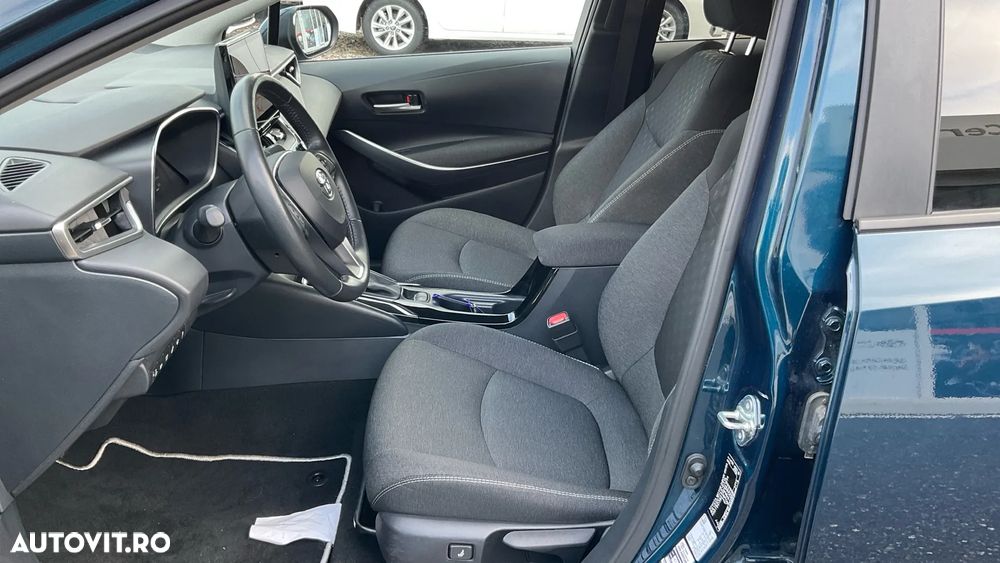 Toyota Corolla 1.8 HSD Dynamic - 12