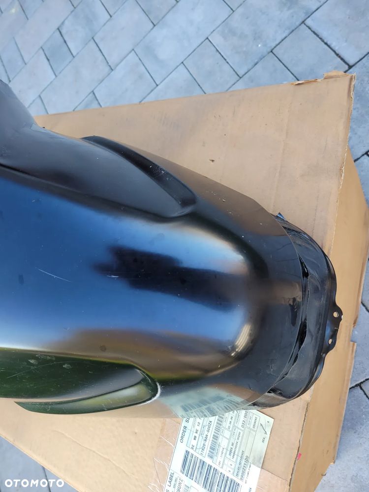 Bak, zbiornik paliwa Honda CB 1000R SC60 - 14