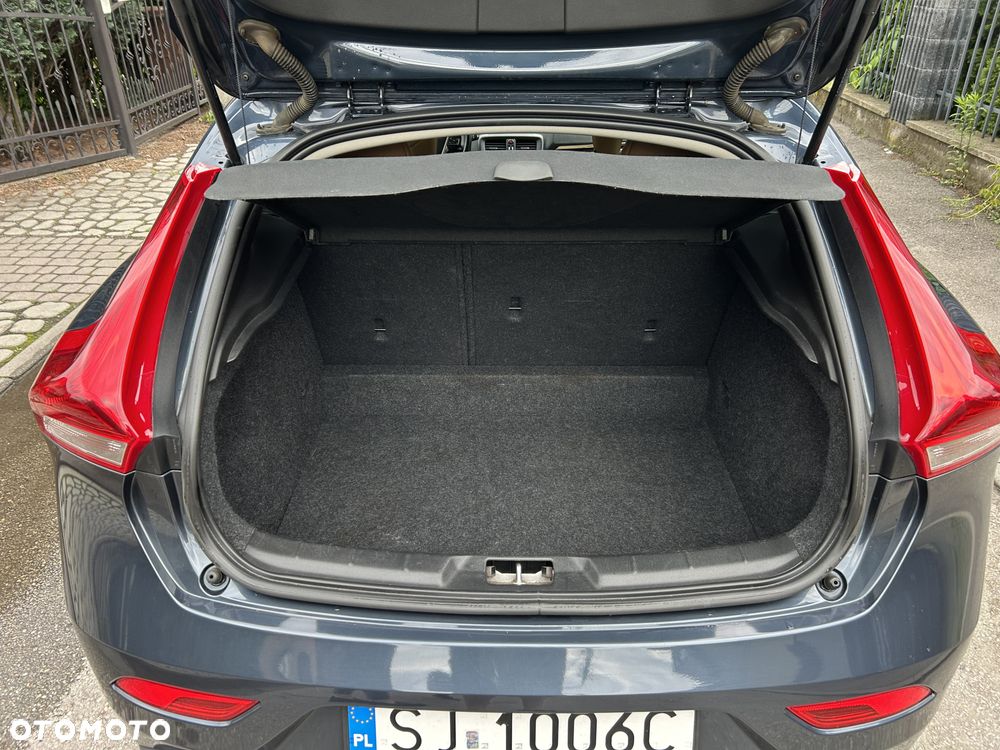 Volvo V40 D3 Drive-E Inscription - 12