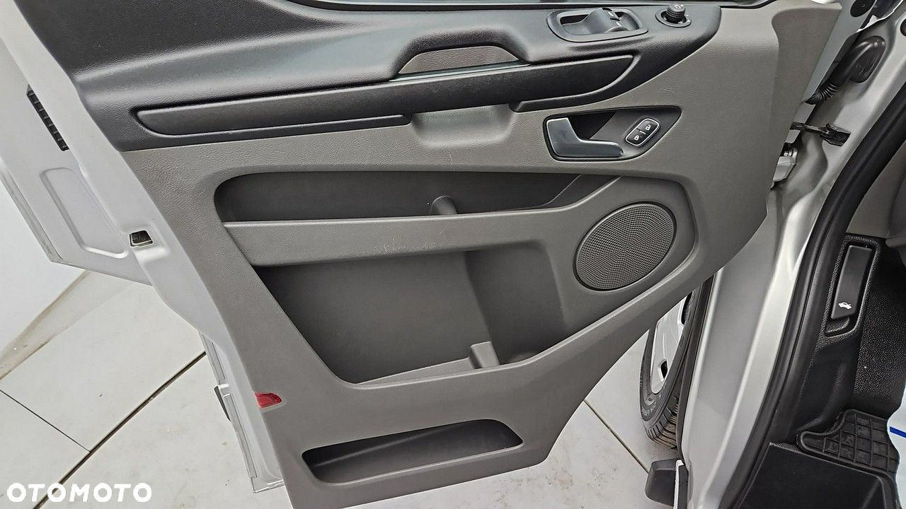 Ford Transit Custom - 10