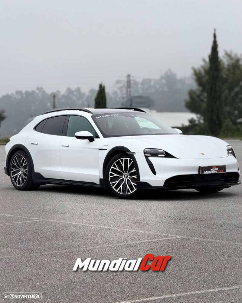 Porsche Taycan Cross Turismo - 24